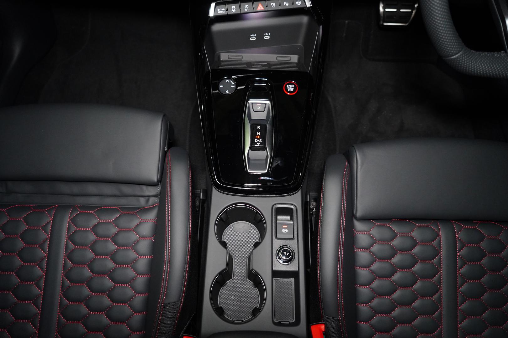 2025 AUDI RS 3 8Y MY25 2.5 TFSI S TRONIC 7 SP AUTO S-TRONIC 4D SEDAN