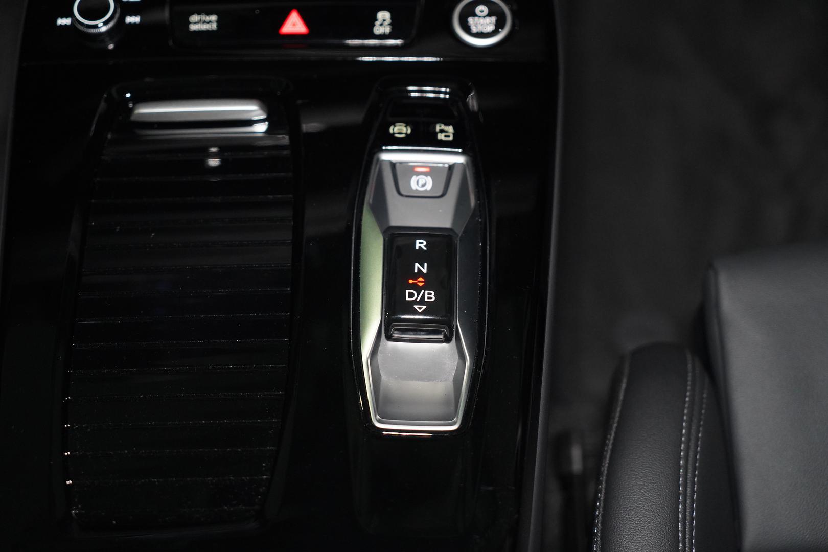 2025 AUDI Q6 MY25 e-tron 1 SP AUTOMATIC 5D WAGON