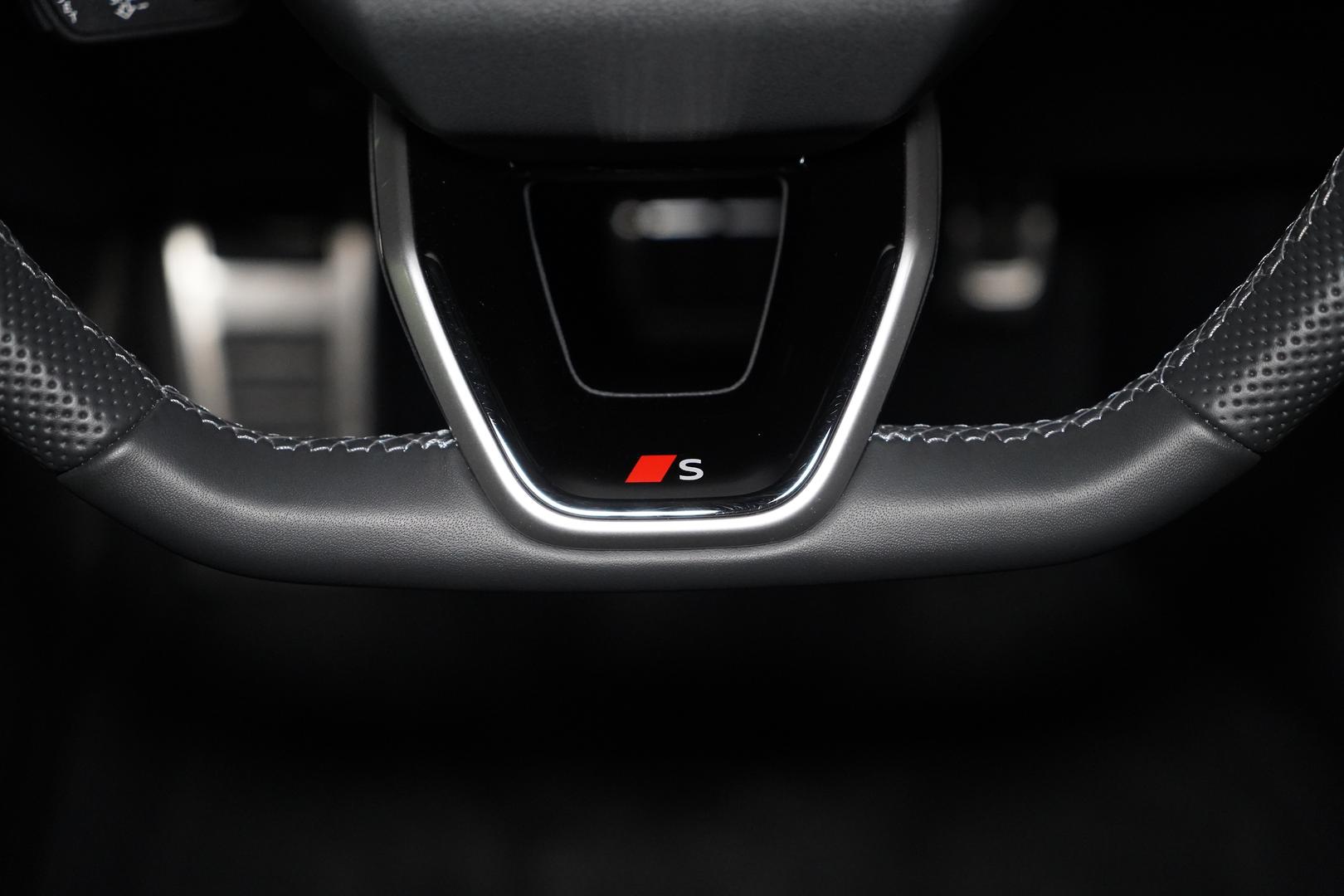 2025 AUDI Q6 MY25 e-tron 1 SP AUTOMATIC 5D WAGON