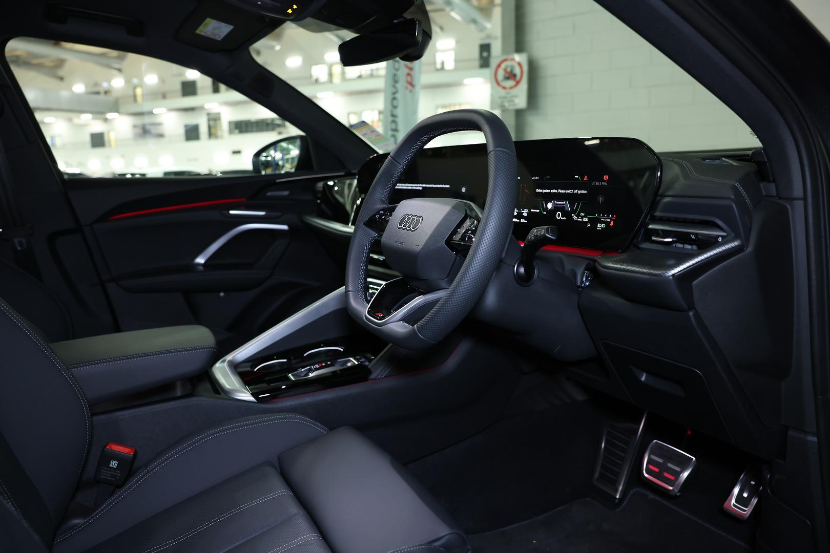 2025 AUDI Q5 GU MY25 E-HYBRID QUATTRO 270kW PHEV 7 SP AUTO S-TRONIC 4D SPORTBACK