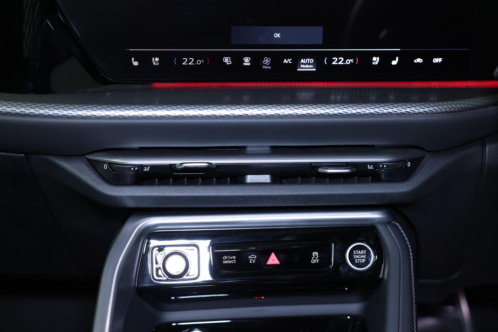 2025 AUDI Q5 GU MY25 E-HYBRID QUATTRO 270kW PHEV 7 SP AUTO S-TRONIC 4D SPORTBACK
