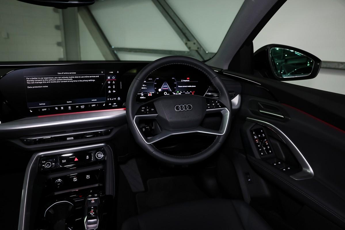 2025 AUDI Q5 FY-GU MY25 TFSI 150kW 7 SP AUTO S-TRONIC 4D WAGON