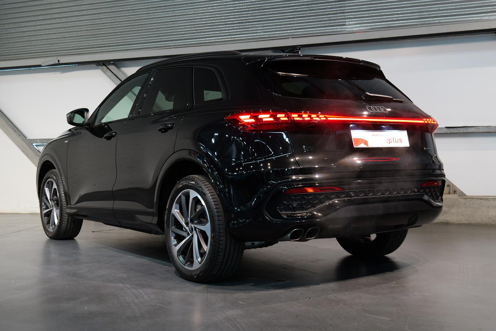 2025 AUDI Q5 FY-GU MY25 TDI QUATTRO SPORT 150kW 7 SP AUTO S-TRONIC 4D WAGON
