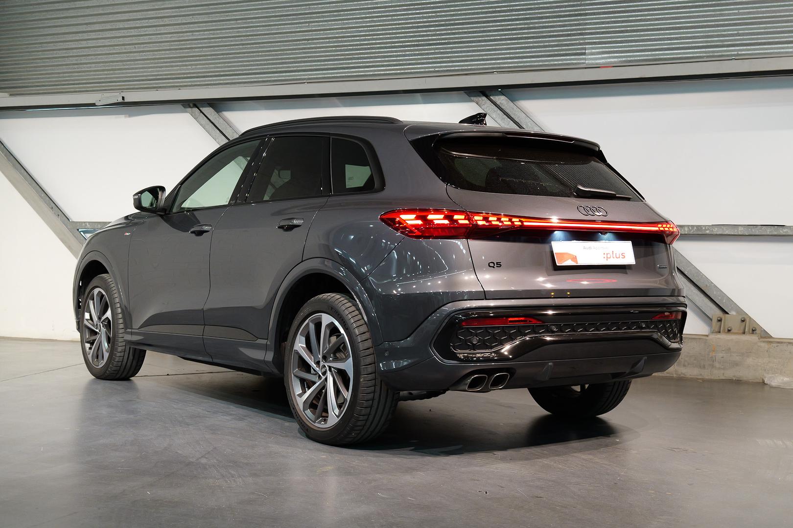 2025 AUDI Q5 FY-GU MY25 TDI QUATTRO 150kW 7 SP AUTO S-TRONIC 4D WAGON