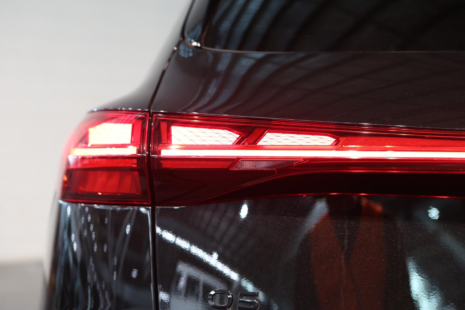 2025 AUDI Q5 FY-GU MY25 TDI QUATTRO SPORT 150kW 7 SP AUTO S-TRONIC 4D WAGON