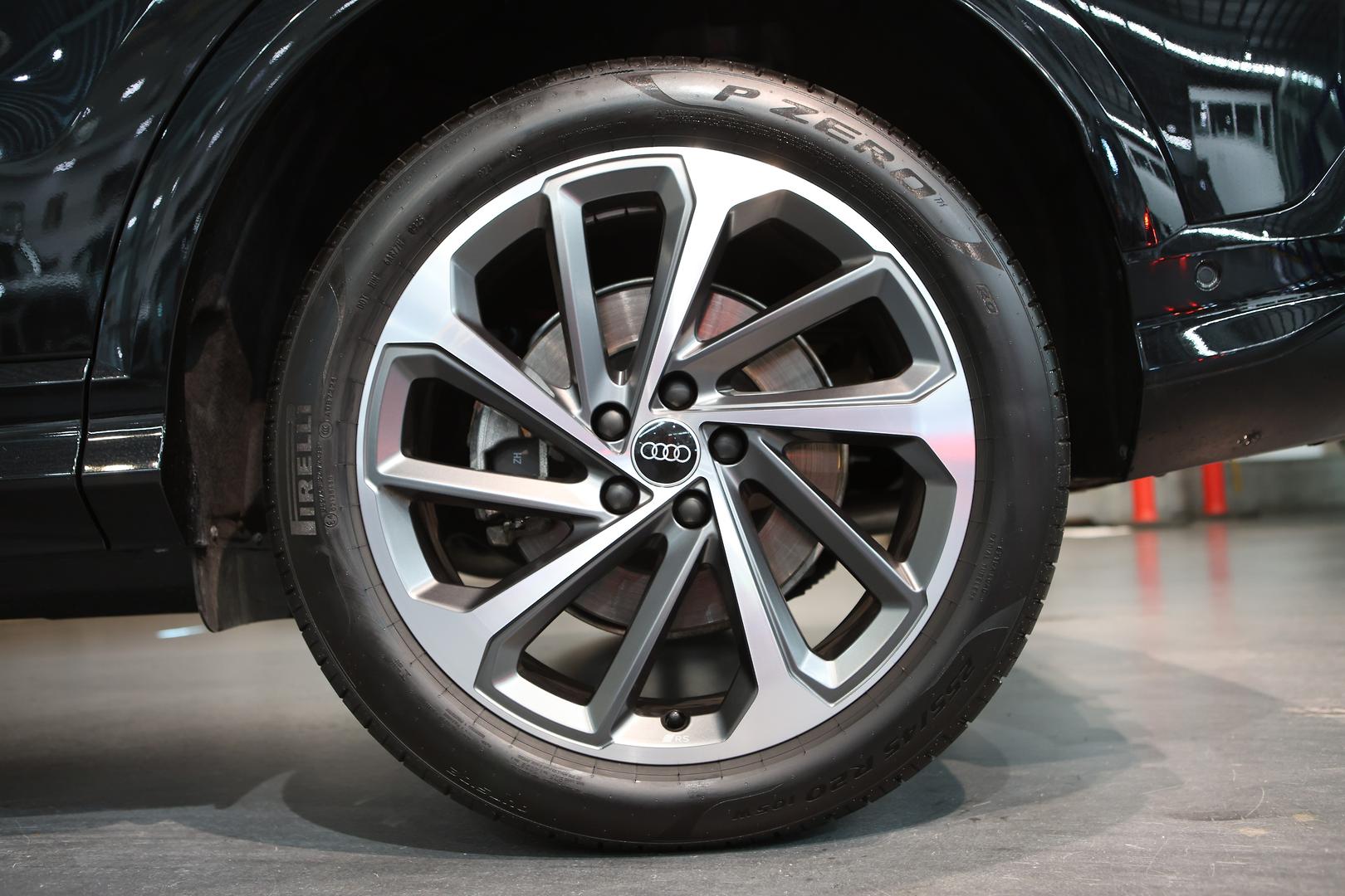 2025 AUDI Q5 FY-GU MY25 TDI QUATTRO SPORT 150kW 7 SP AUTO S-TRONIC 4D WAGON