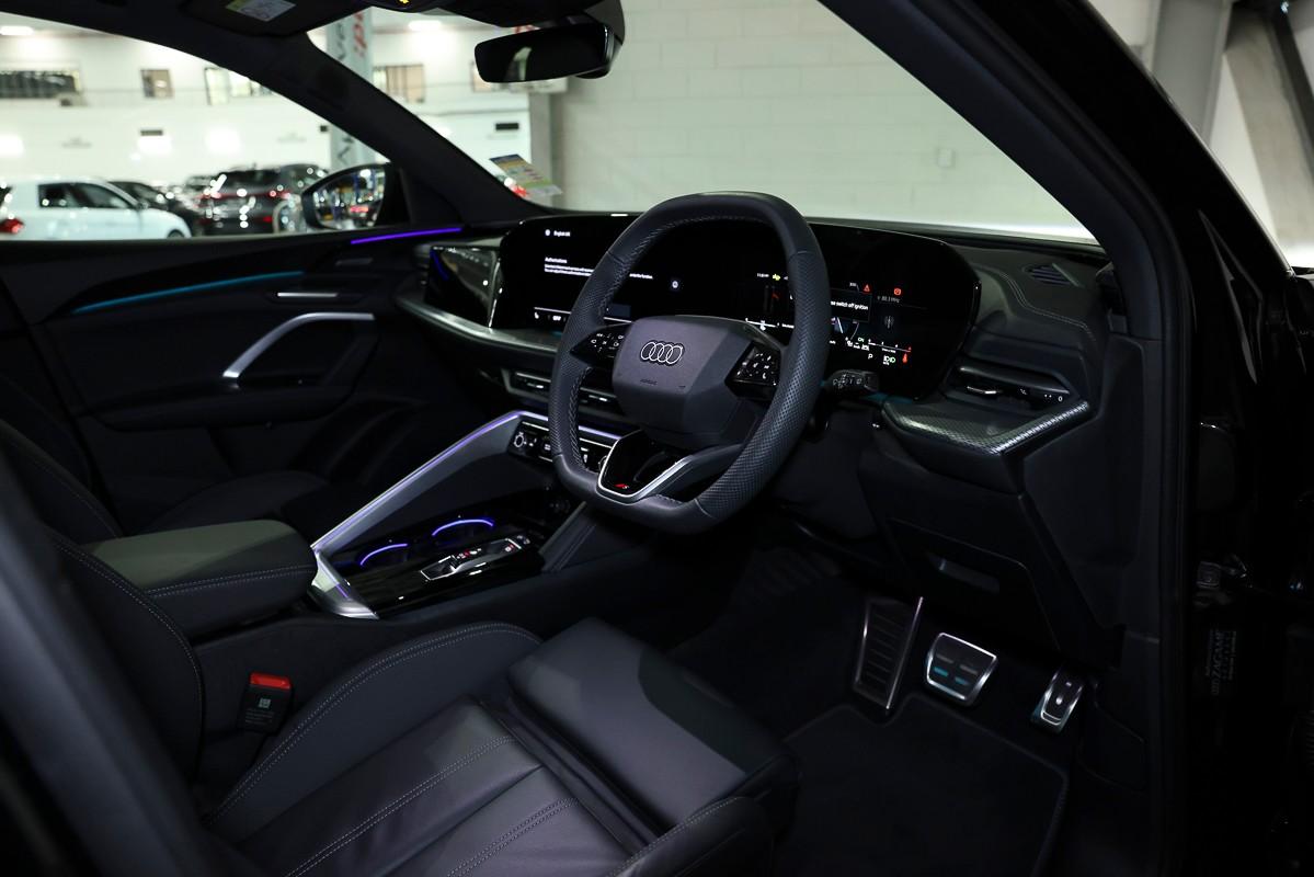 2025 AUDI Q5 FY-GU MY25 TDI QUATTRO 150kW 7 SP AUTO S-TRONIC 4D WAGON