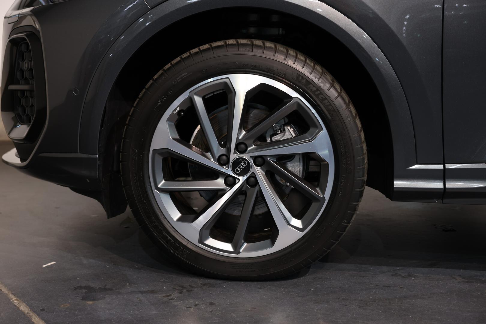 2025 AUDI Q5 FY-GU MY25 TFSI 150kW 7 SP AUTO S-TRONIC 4D WAGON