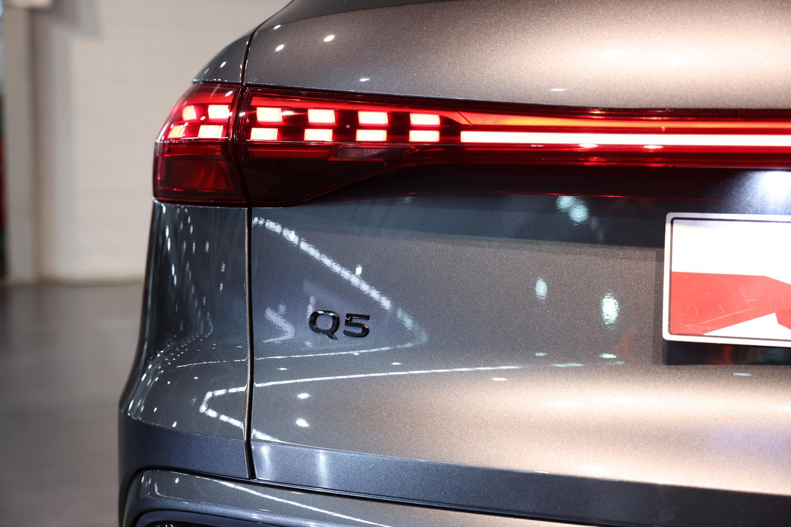 2025 AUDI Q5 FY-GU MY25 TFSI 150kW 7 SP AUTO S-TRONIC 4D WAGON