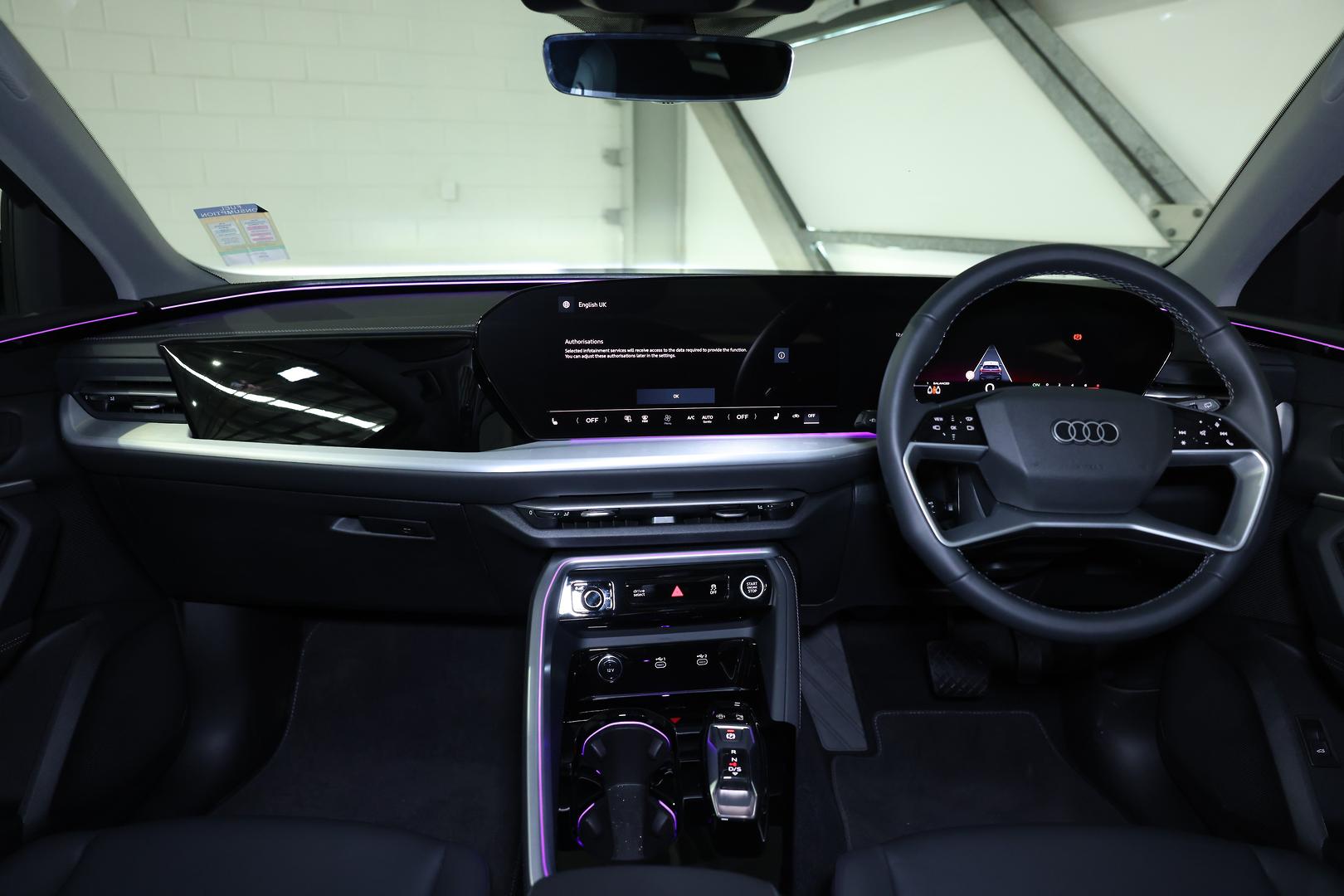 2025 AUDI Q5 FY-GU MY25 TFSI 150kW 7 SP AUTO S-TRONIC 4D WAGON