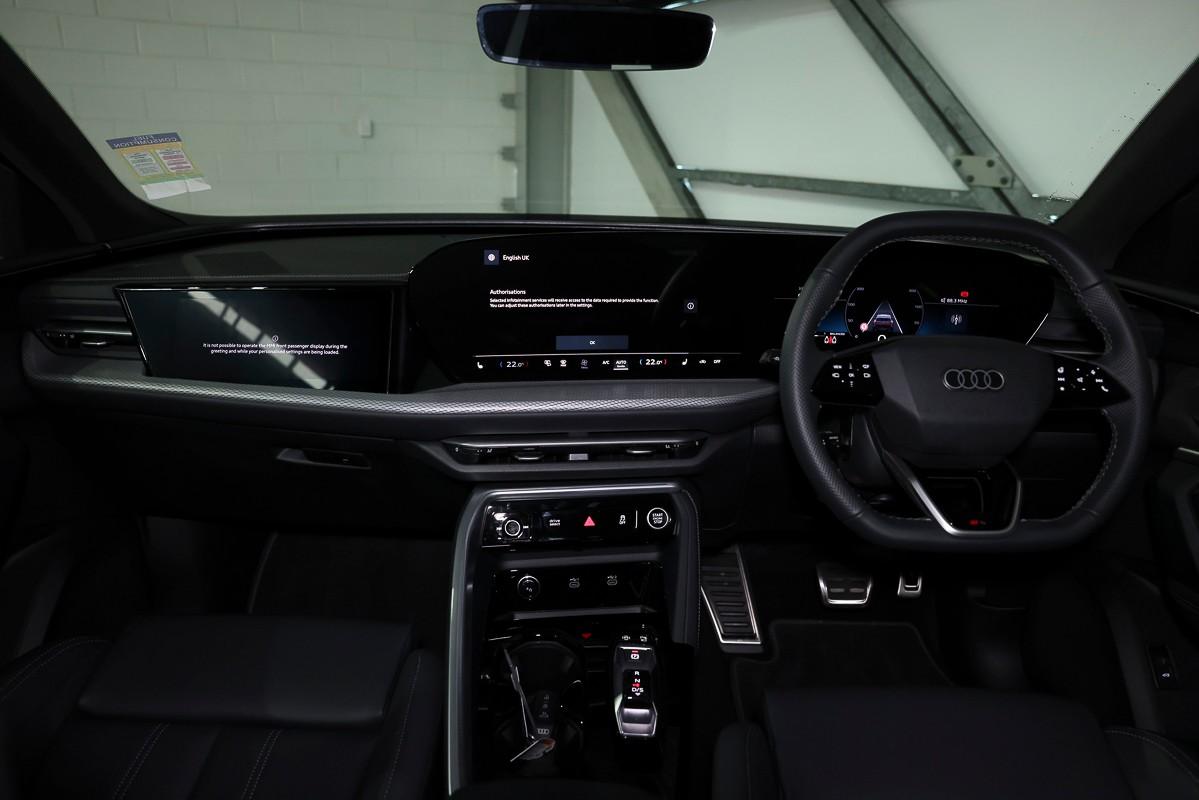 2025 AUDI Q5 FY-GU MY25 TDI QUATTRO SPORT 150kW 7 SP AUTO S-TRONIC 4D WAGON