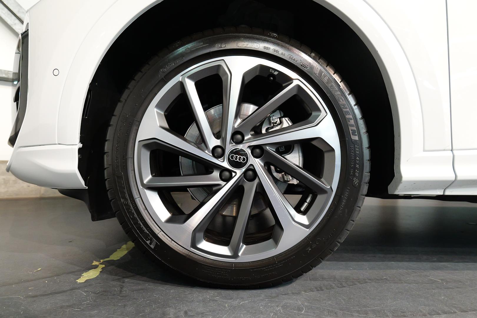 2025 AUDI Q5 FY-GU MY25 TFSI 150kW 7 SP AUTO S-TRONIC 4D WAGON