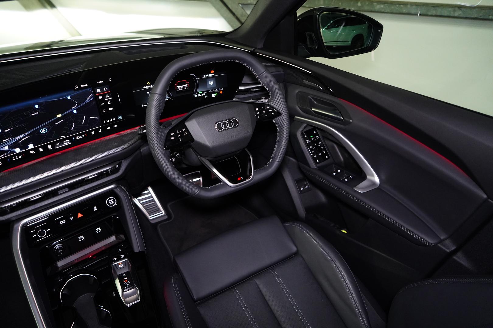 2025 AUDI Q5 GU MY25 E-HYBRID QUATTRO 270kW PHEV 7 SP AUTO S-TRONIC 4D WAGON