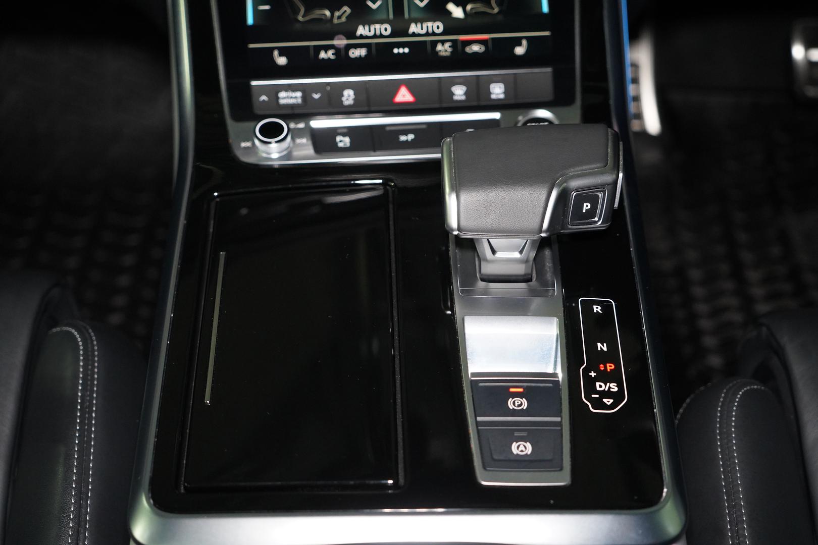 2022 AUDI Q7 4M MY22 55 TFSI S LINE QUATTRO MHEV 8 SP AUTOMATIC TIPTRONIC 4D WAGON