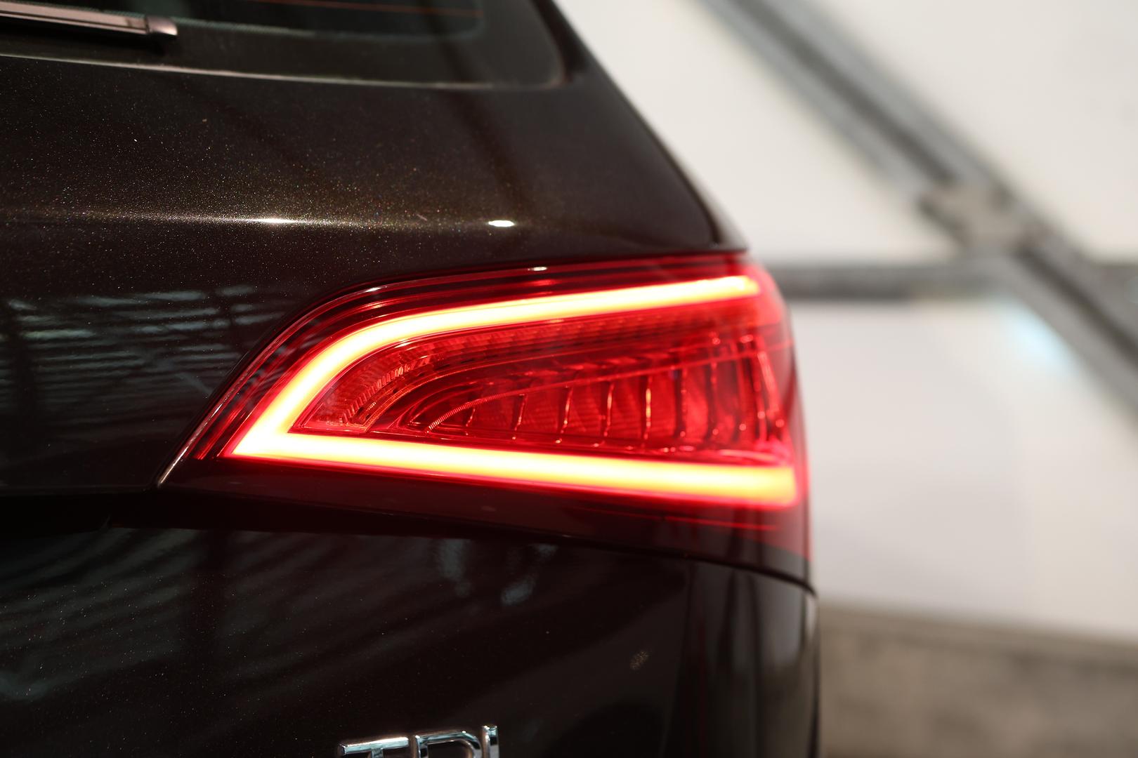 2015 AUDI SQ5 8R MY15 3.0 TDI QUATTRO 8 SP AUTOMATIC 5D WAGON