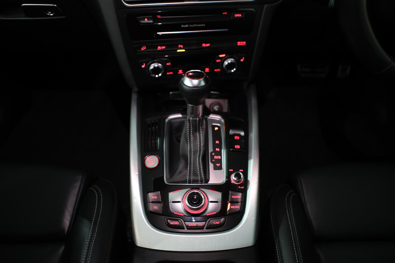2015 AUDI SQ5 8R MY15 3.0 TDI QUATTRO 8 SP AUTOMATIC 5D WAGON
