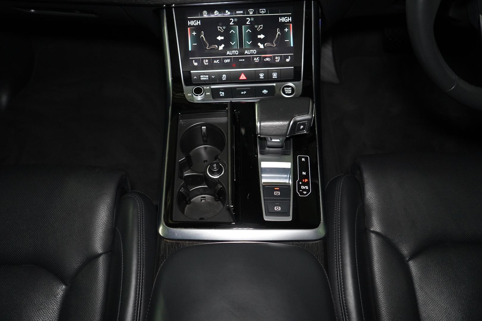 2020 AUDI Q8 4M MY20 50 TDI QUATTRO MHEV 8 SP AUTOMATIC TIPTRONIC 4D WAGON