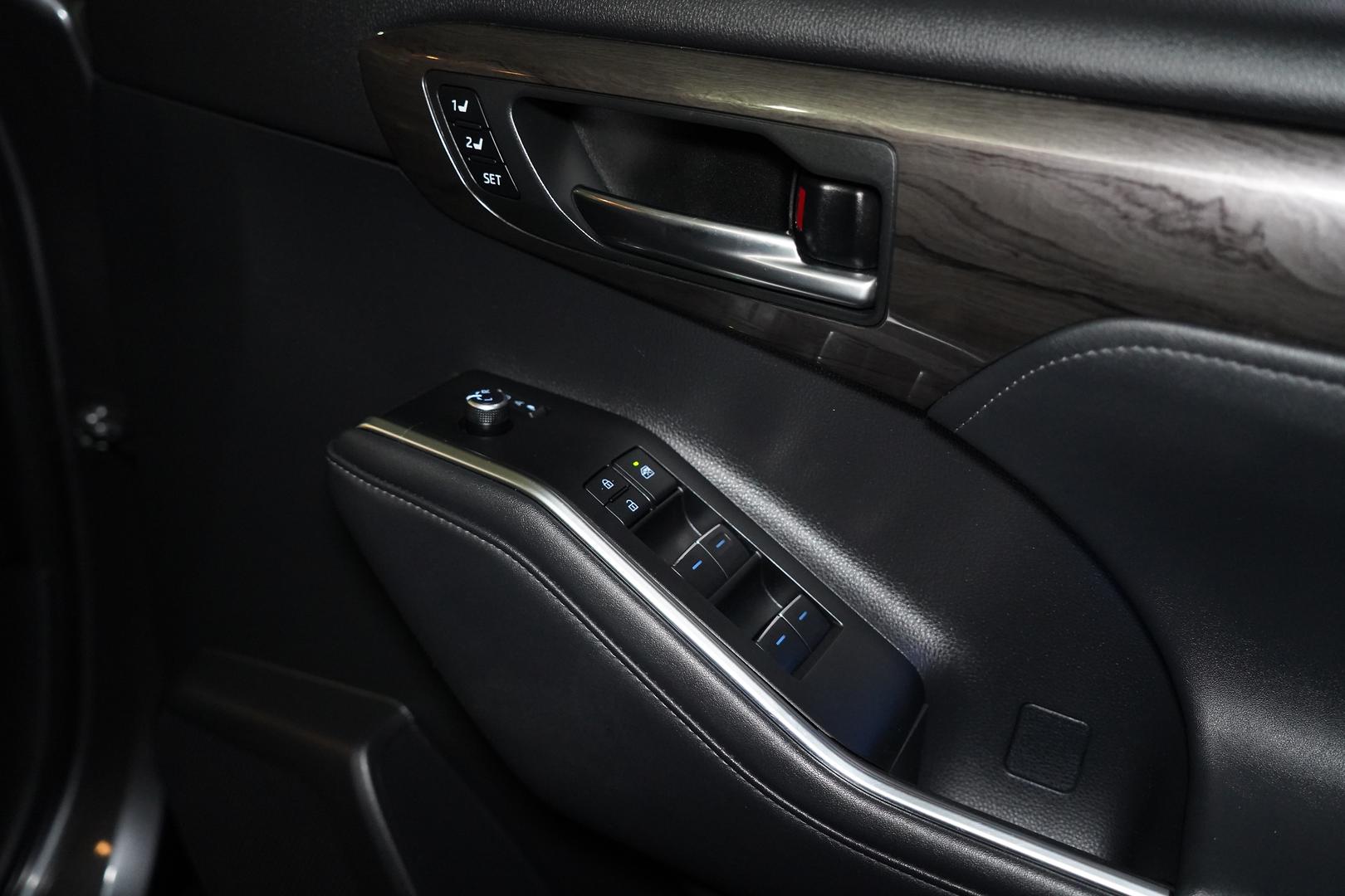 2021 TOYOTA KLUGER GSU70R GRANDE 2WD 8 SP AUTOMATIC 5D WAGON