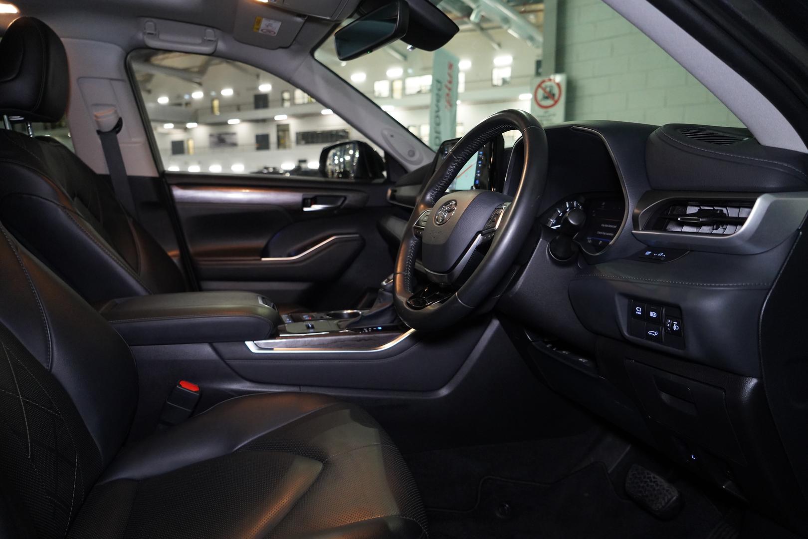 2021 TOYOTA KLUGER GSU70R GRANDE 2WD 8 SP AUTOMATIC 5D WAGON