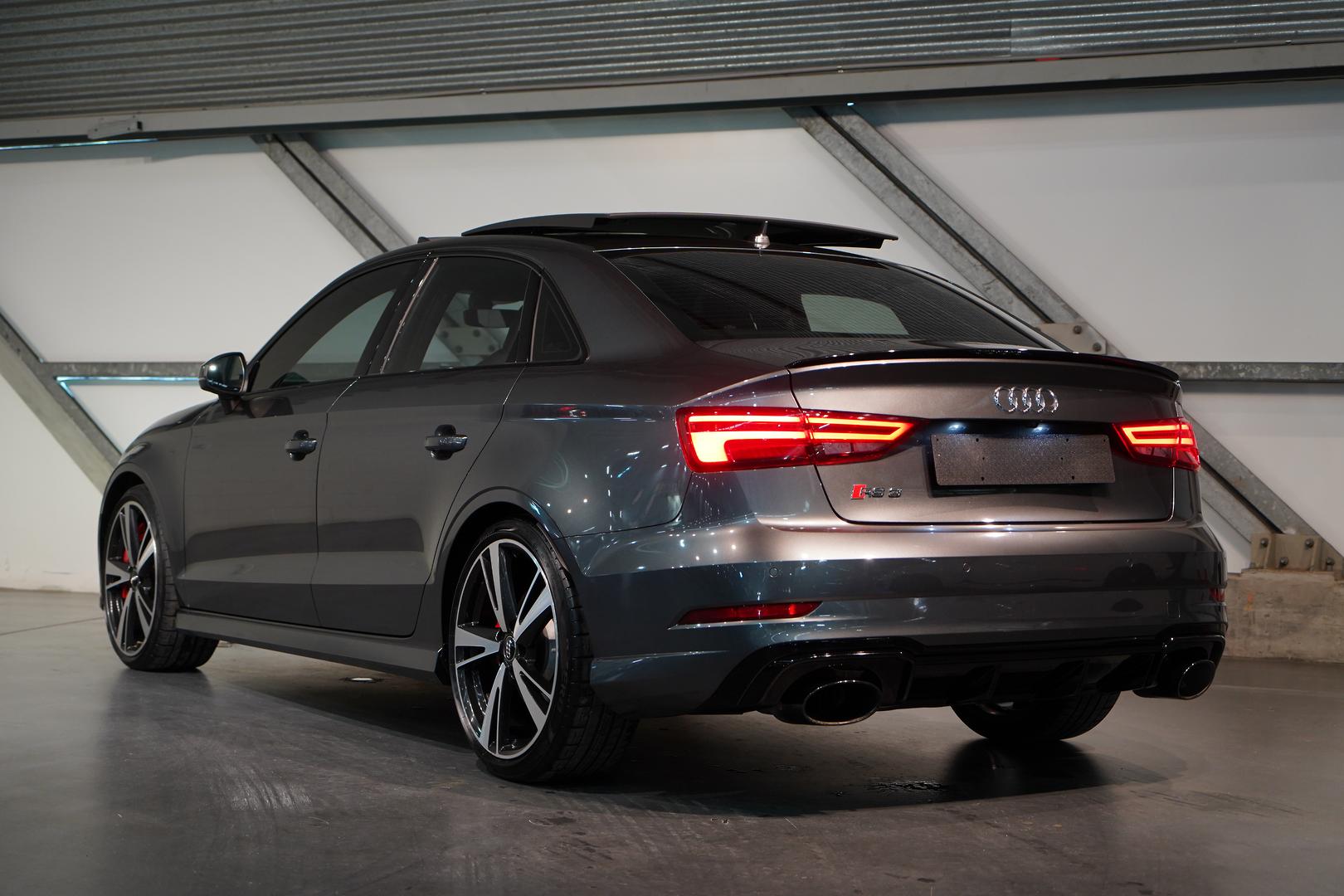 2017 AUDI RS 3 8V MY17 QUATTRO 7 SP AUTO DUAL CLUTCH 4D SEDAN