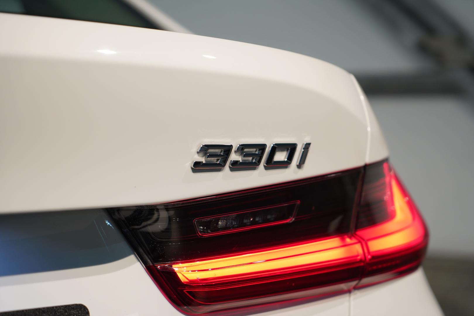 2022 BMW 3 G20 30i LUXURY LINE 8 SP AUTO STEPTRONIC SPRT 4D SEDAN