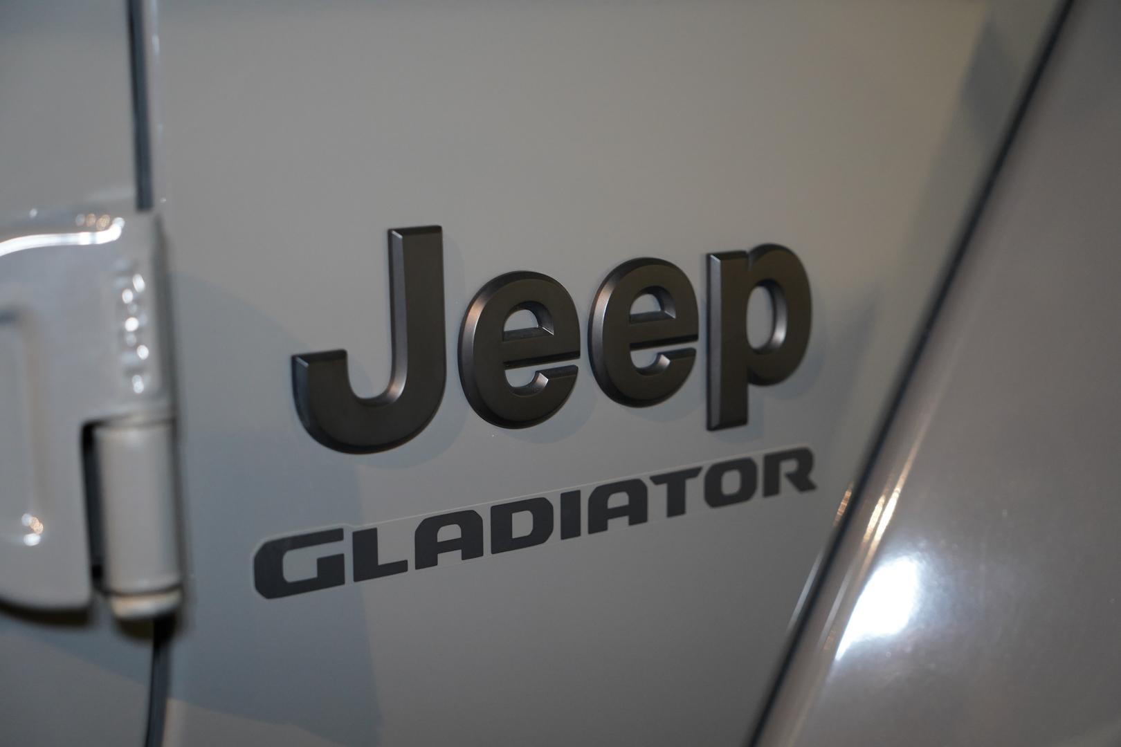 2022 JEEP GLADIATOR JT MY22 NIGHT EAGLE (4x4) 8 SP AUTOMATIC DUAL CAB UTILITY