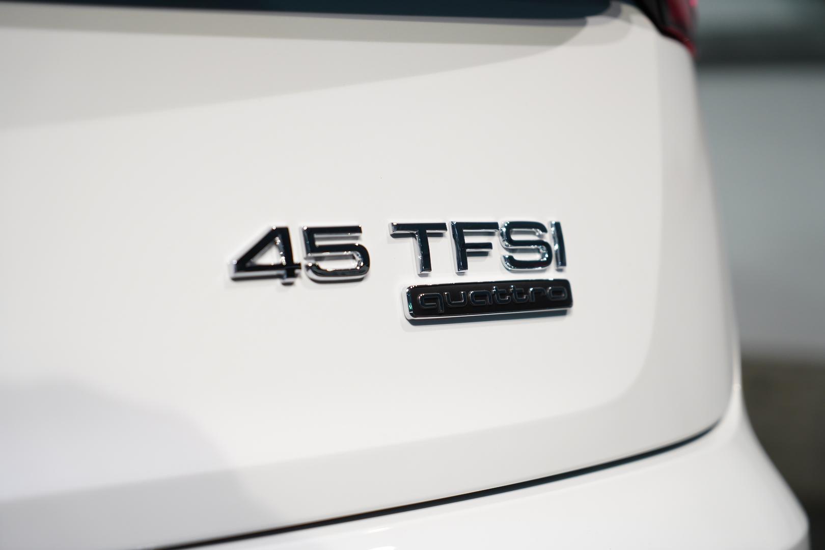 2024 AUDI Q5 FY MY24 45 TFSI QUATTRO S LINE MHEV 7 SP AUTO S-TRONIC 4D SPORTBACK