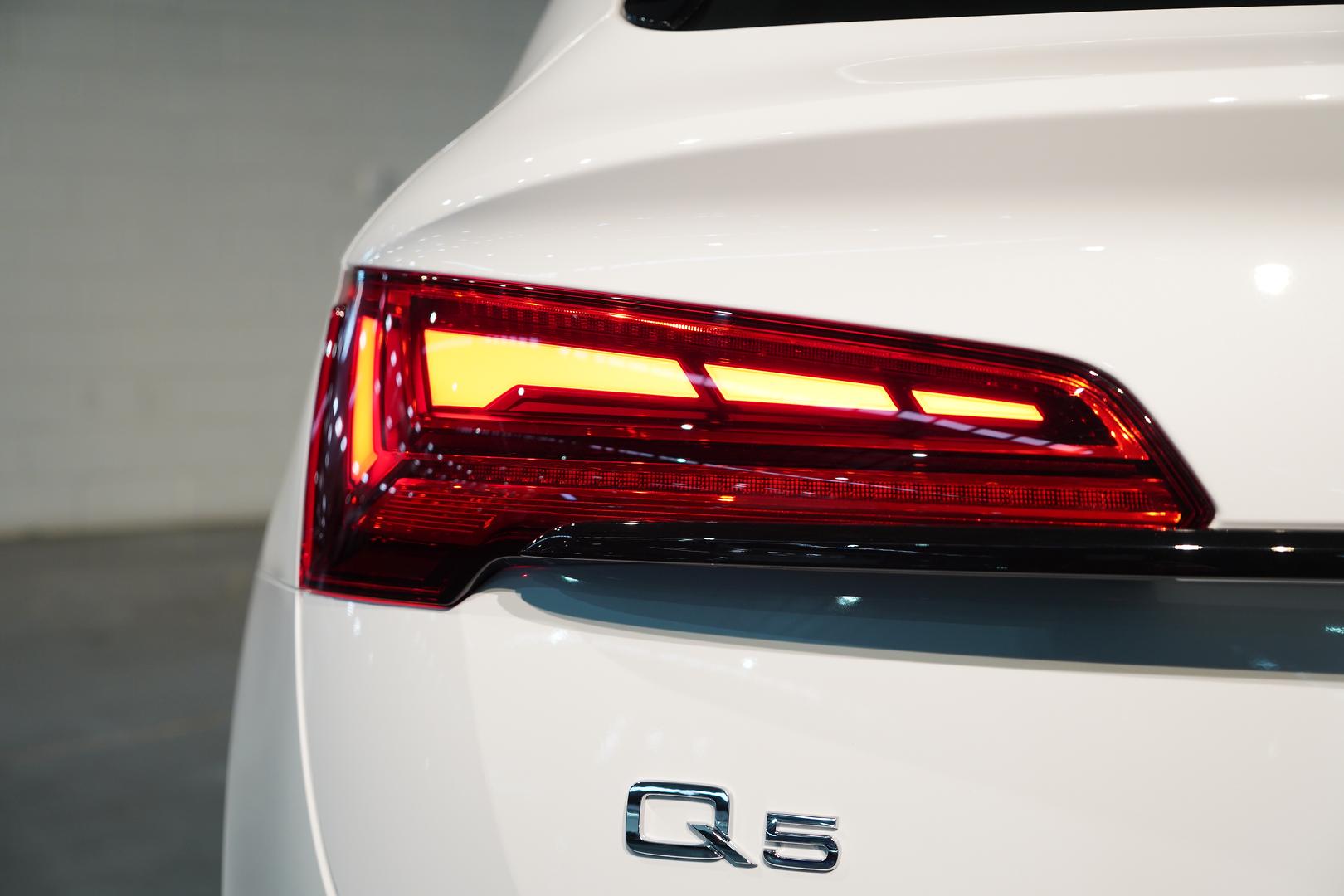 2024 AUDI Q5 FY MY24 45 TFSI QUATTRO S LINE MHEV 7 SP AUTO S-TRONIC 4D SPORTBACK