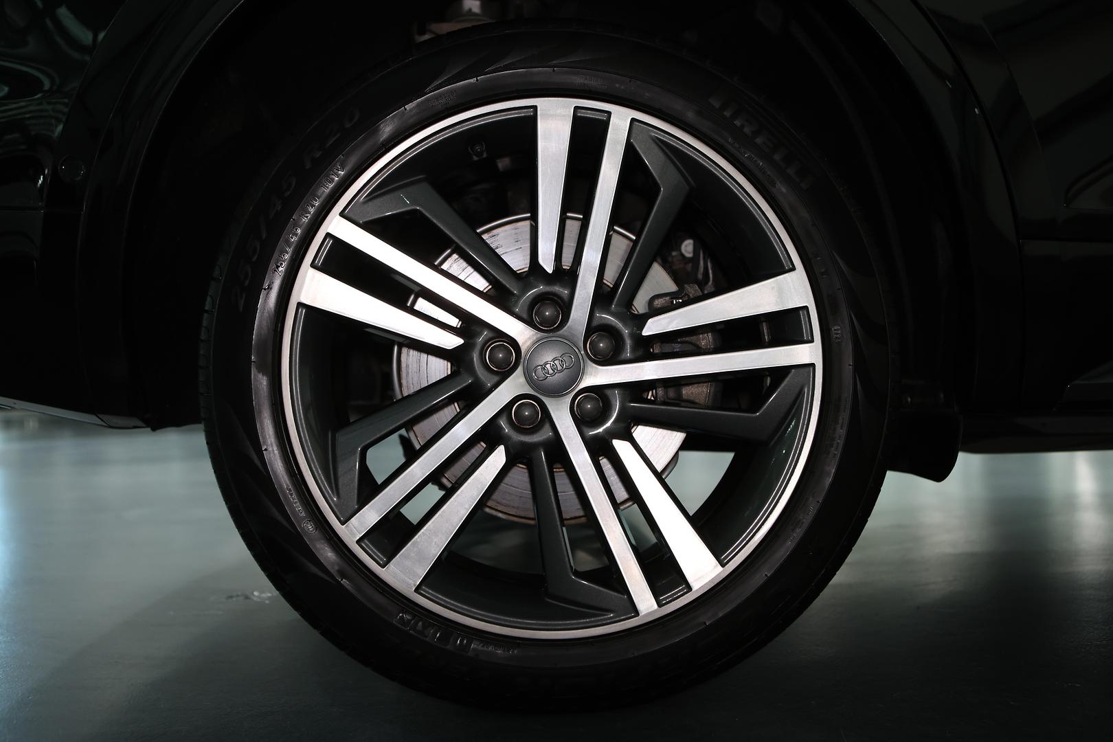 2019 AUDI Q5 FY MY19A 40 TDI QUATTRO SPORT 7 SP AUTO S-TRONIC 4D WAGON