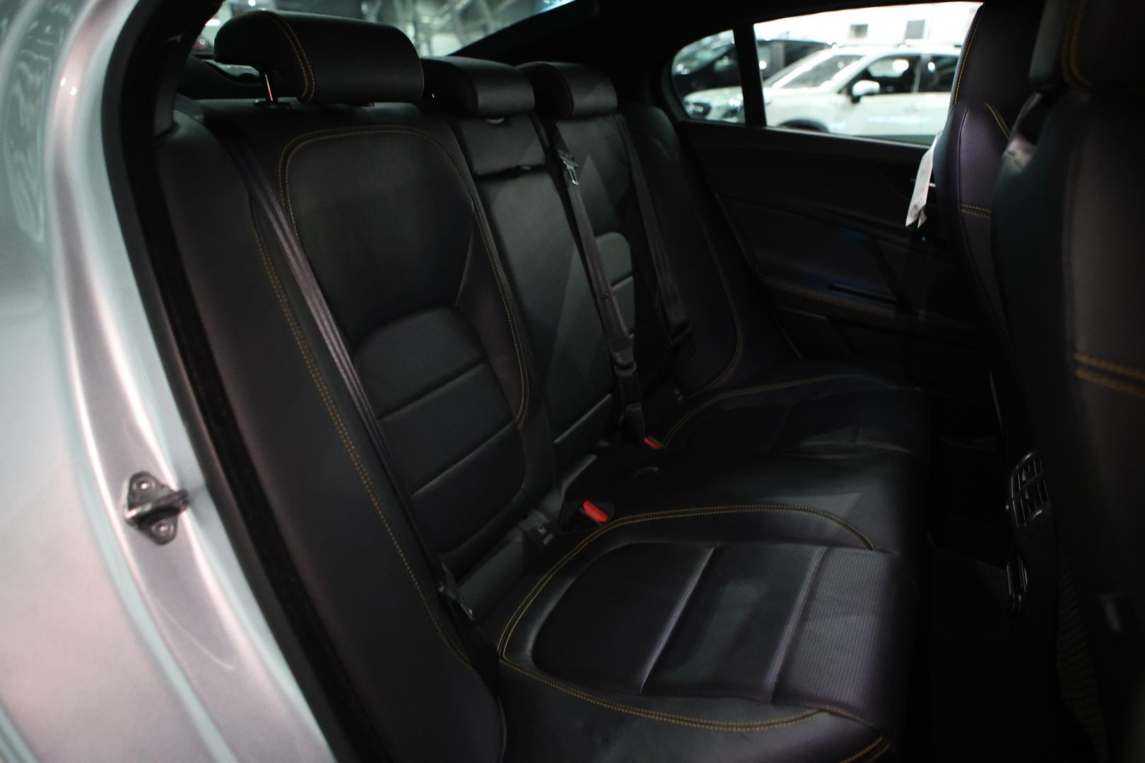 2018 JAGUAR XE X760 MY19 30t (221kW) 300 SPORT 8 SP AUTOMATIC 4D SEDAN