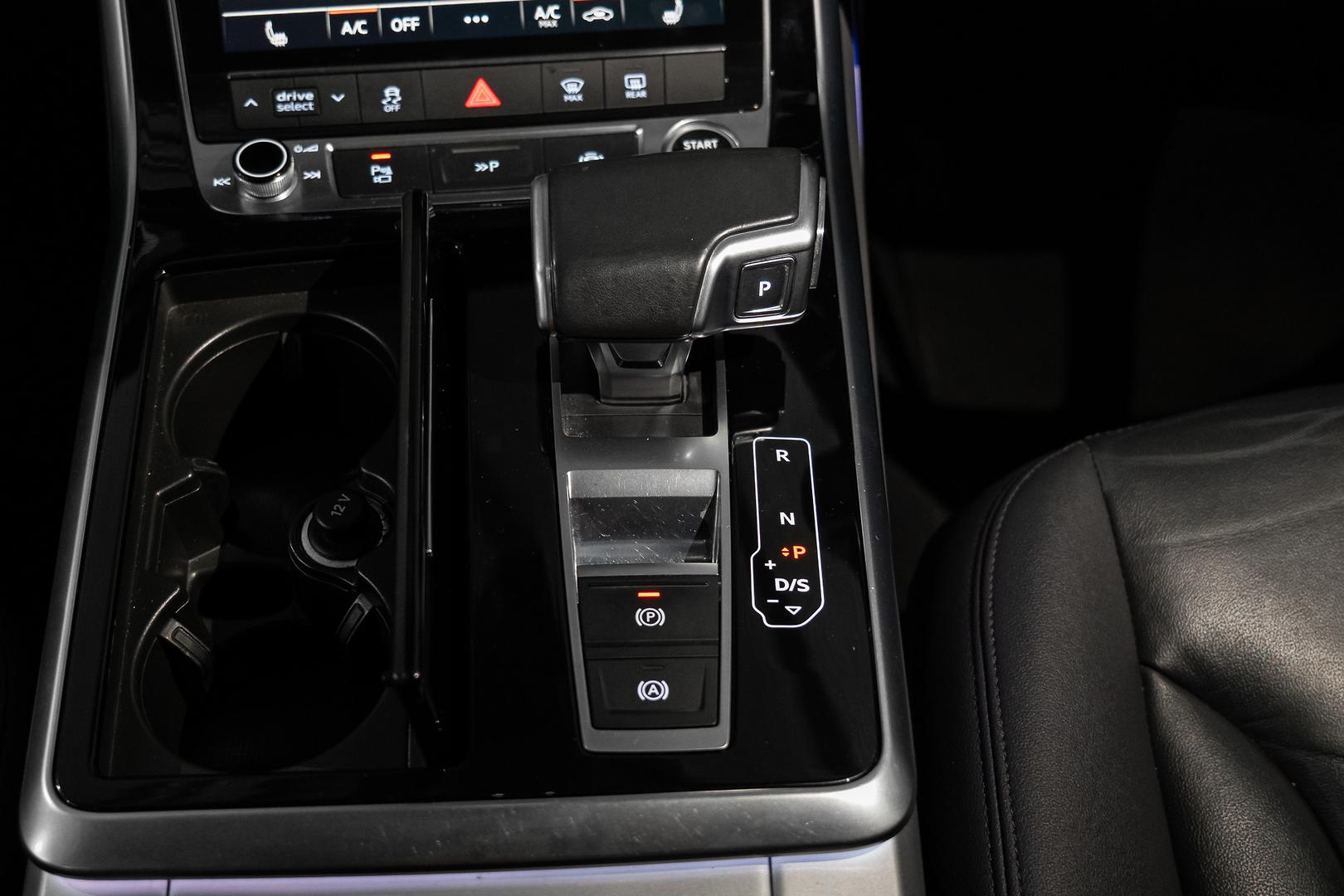 2021 AUDI Q7 4M MY20 45 TDI QUATTRO MHEV 8 SP AUTOMATIC TIPTRONIC 4D WAGON