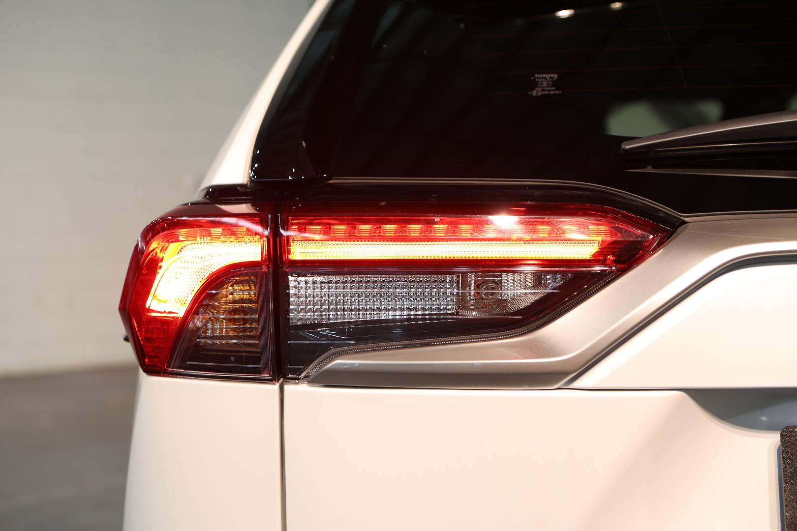 2025 TOYOTA RAV4 AXAH52R XSE (2WD) HYBRID PREMIUM PAINT CONTINUOUS VARIABLE 5D WAGON