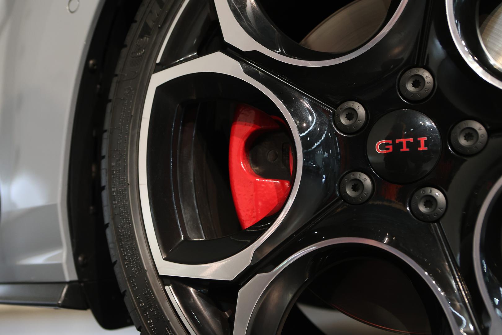 2025 VOLKSWAGEN GOLF 8.5 MY25 GTI 7 SP AUTO DIRECT SHIFT 5D HATCHBACK