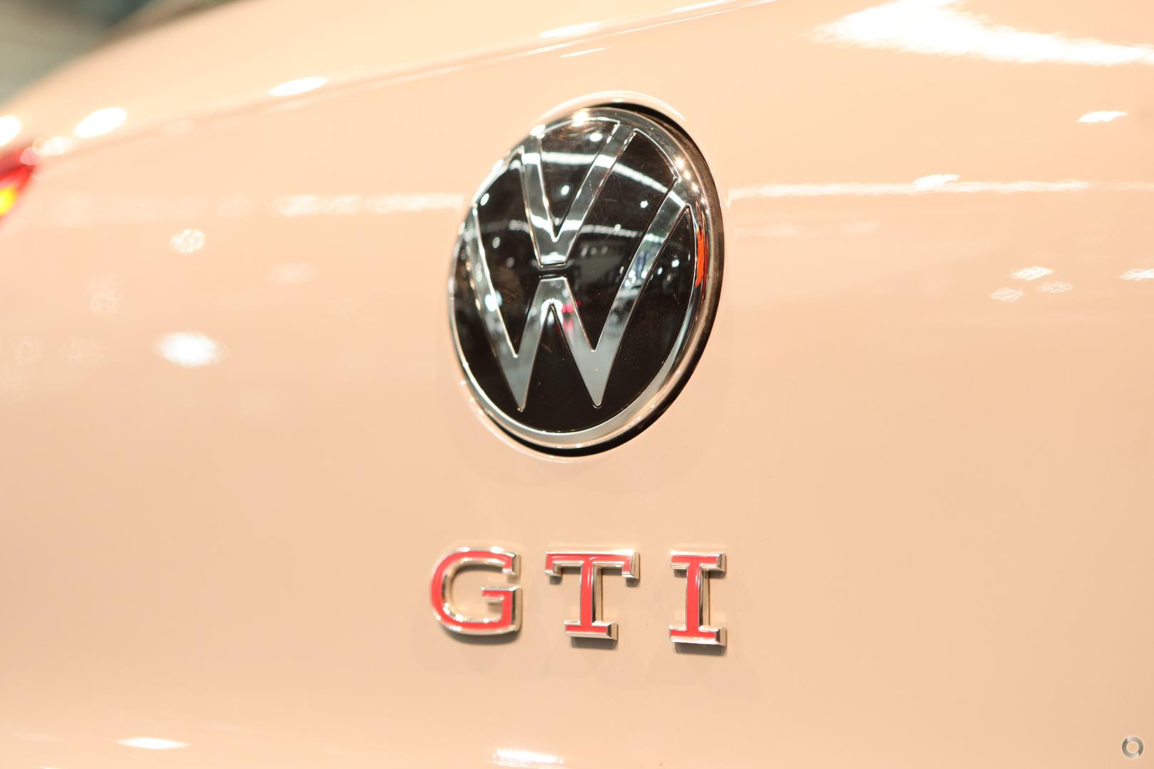 2025 VOLKSWAGEN GOLF 8.5 MY25 GTI 7 SP AUTO DIRECT SHIFT 5D HATCHBACK