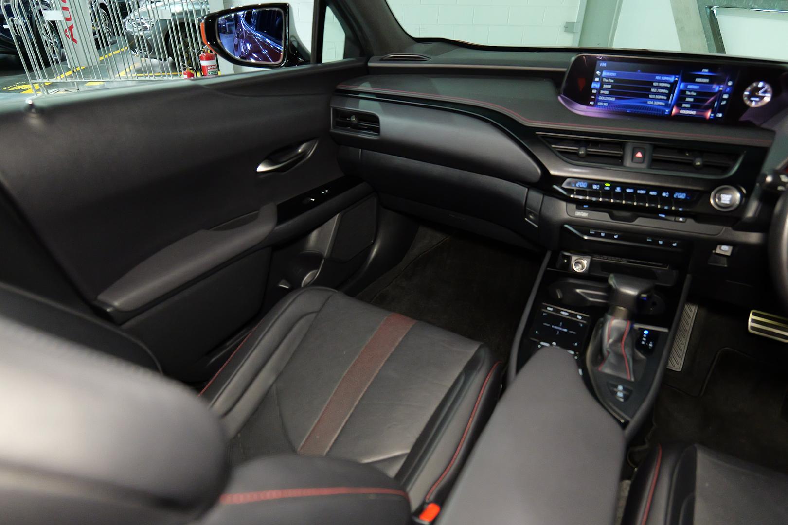 2019 LEXUS UX200 MZAA10R F SPORT CONTINUOUS VARIABLE 4D WAGON