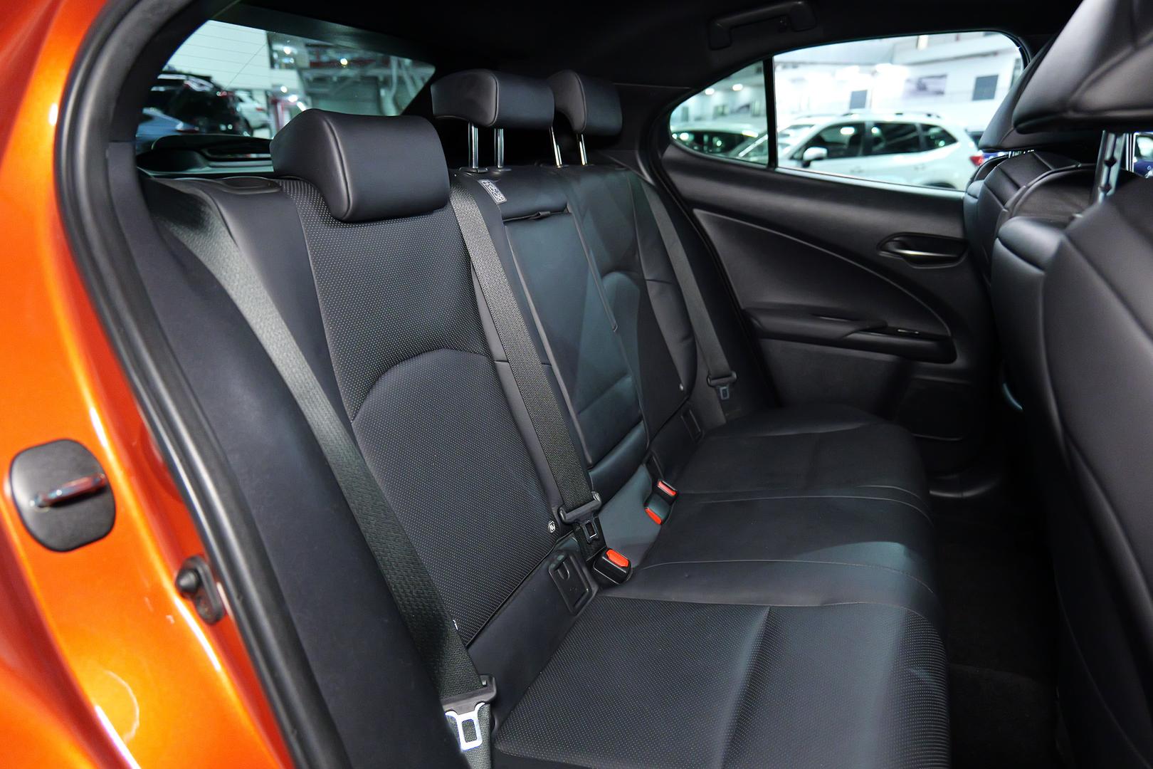 2019 LEXUS UX200 MZAA10R F SPORT CONTINUOUS VARIABLE 4D WAGON