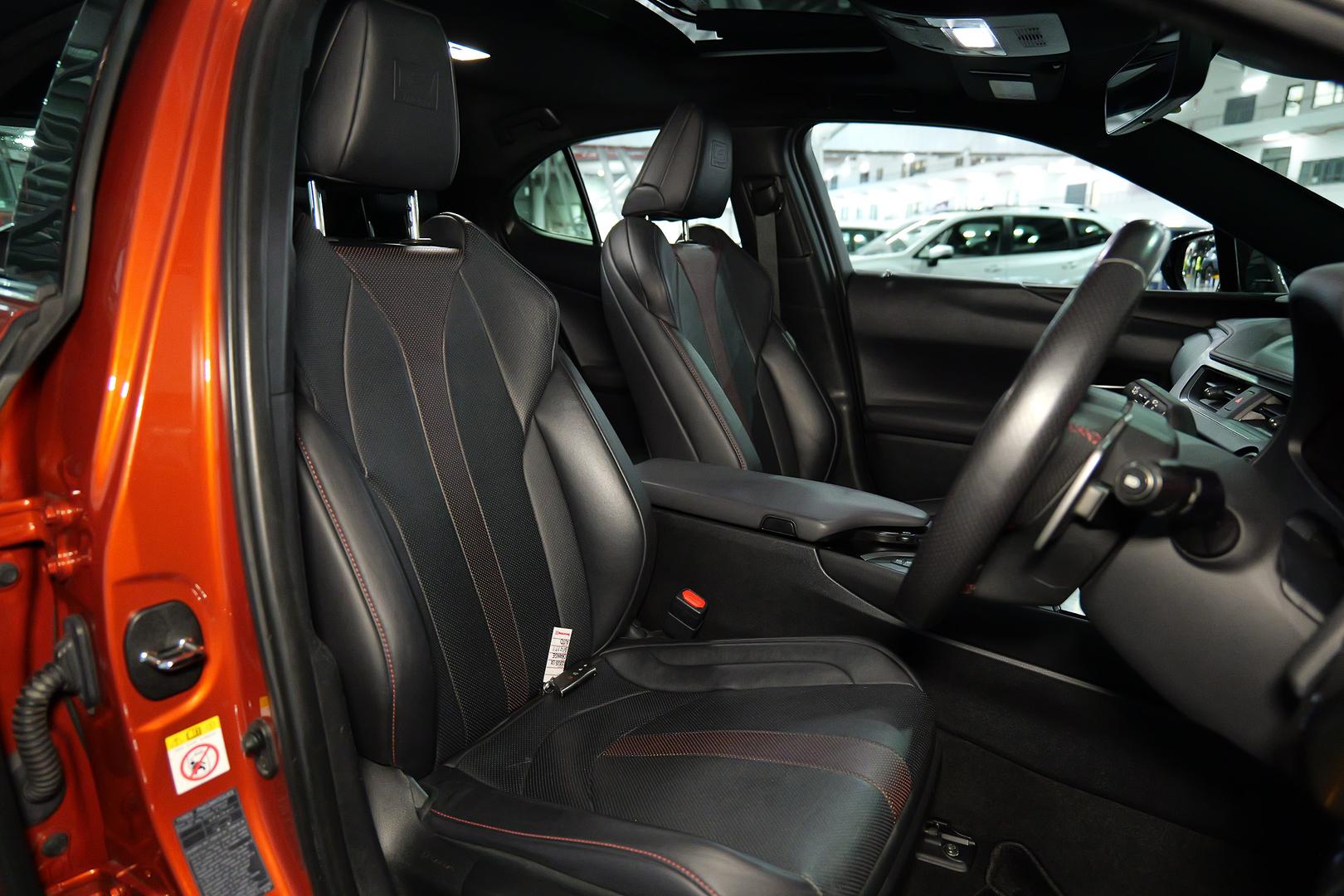 2019 LEXUS UX200 MZAA10R F SPORT CONTINUOUS VARIABLE 4D WAGON