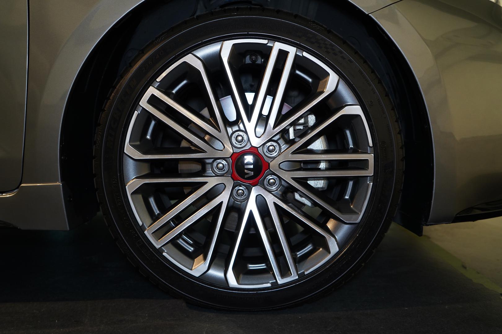 2019 KIA CERATO BD MY19 GT SAFETY PACK 7 SP AUTO DUAL CLUTCH 5D HATCHBACK