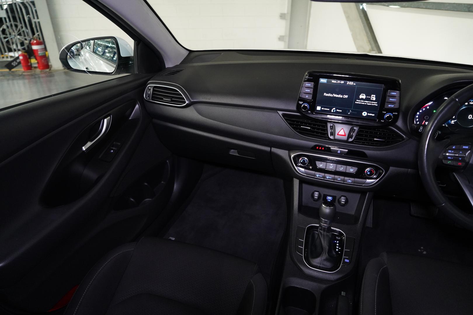 2020 HYUNDAI i30 PD.V4 MY21 ACTIVE 6 SP AUTOMATIC 4D HATCHBACK