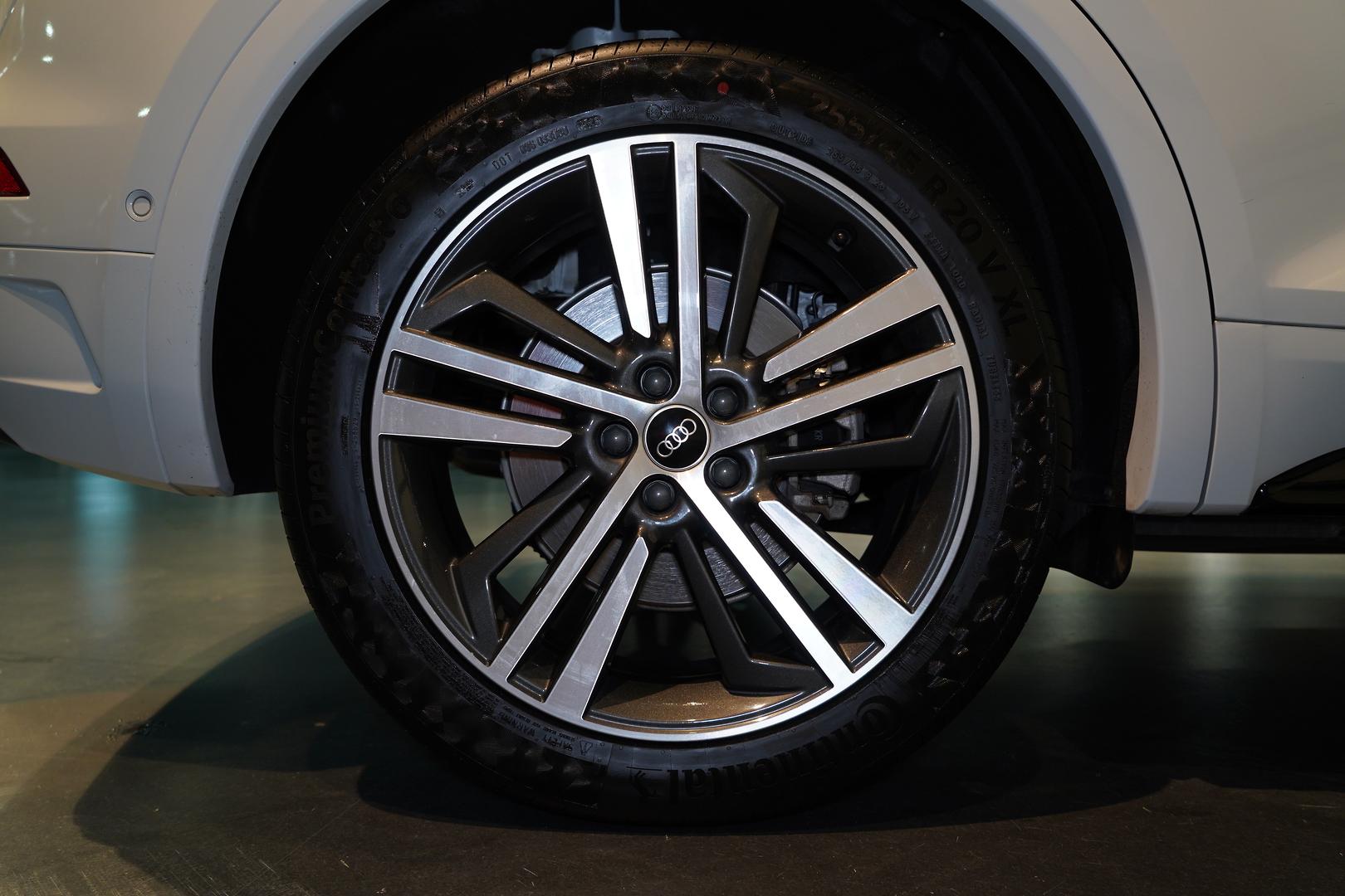 2022 AUDI Q5 FY MY23 45 TFSI QUATTRO MHEV 7 SP AUTO S-TRONIC 4D WAGON