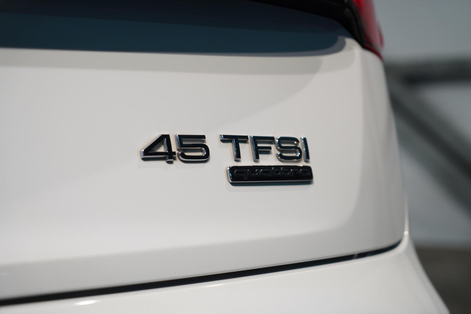2022 AUDI Q5 FY MY23 45 TFSI QUATTRO MHEV 7 SP AUTO S-TRONIC 4D WAGON