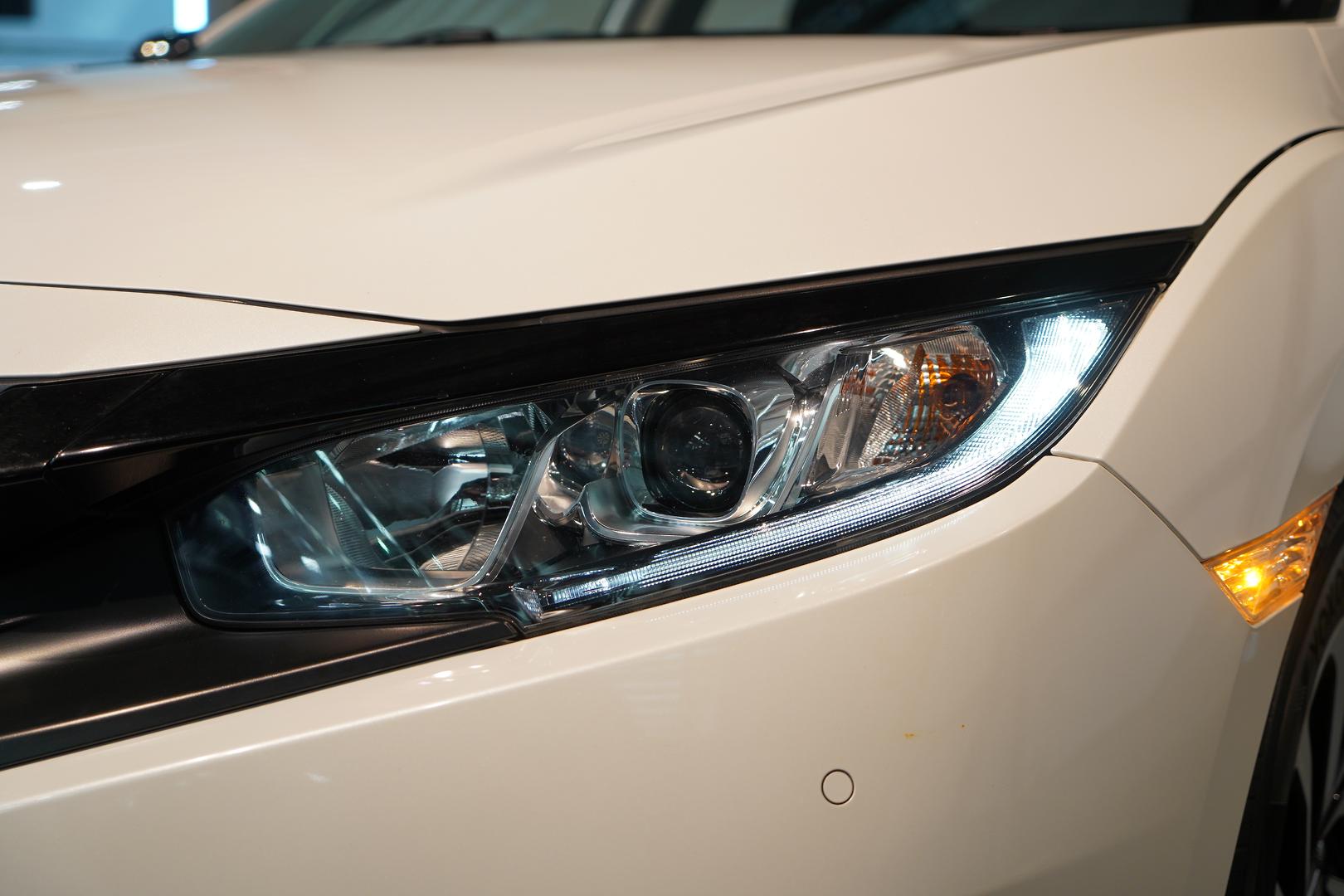 2018 HONDA CIVIC MY17 VTi-S CONTINUOUS VARIABLE 4D SEDAN