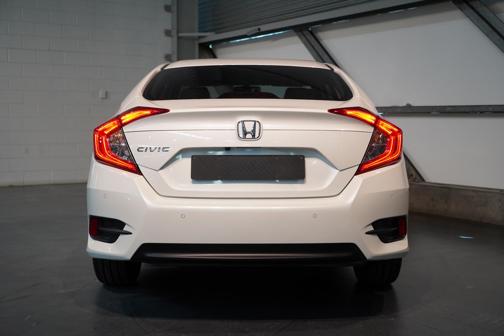 2018 HONDA CIVIC MY17 VTi-S CONTINUOUS VARIABLE 4D SEDAN