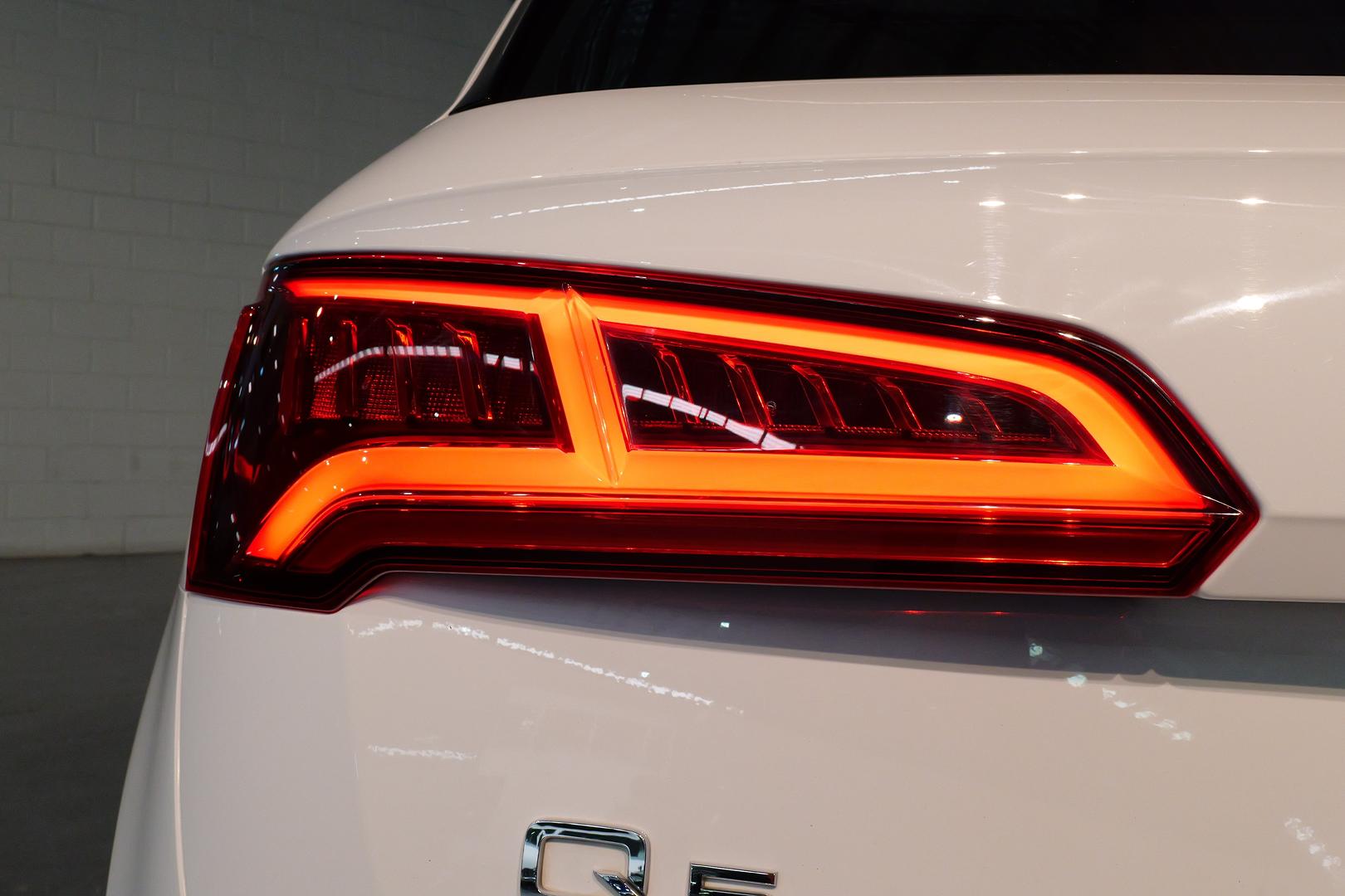 2019 AUDI Q5 FY MY19 40 TDI QUATTRO SPORT 7 SP AUTO S-TRONIC 4D WAGON