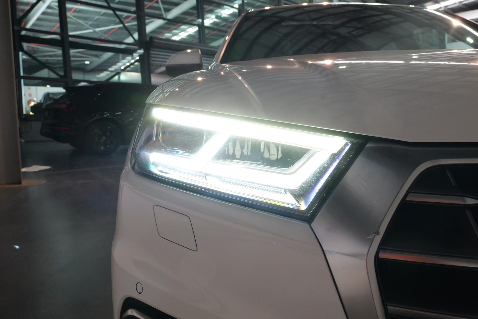 2019 AUDI Q5 FY MY19 40 TDI QUATTRO SPORT 7 SP AUTO S-TRONIC 4D WAGON