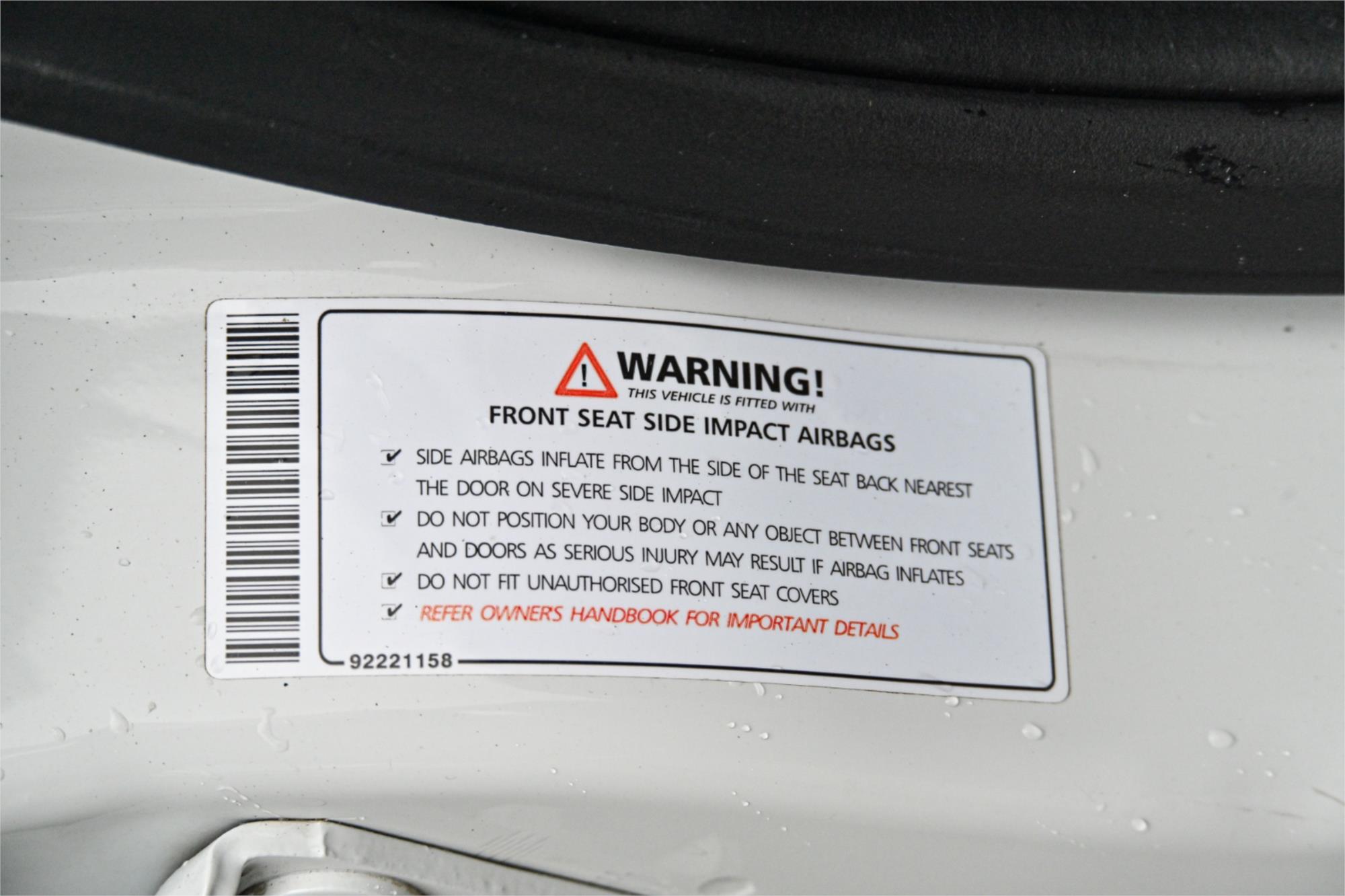2011 HOLDEN COMMODORE VE II MY12 SV6 6 SP AUTOMATIC 4D SEDAN