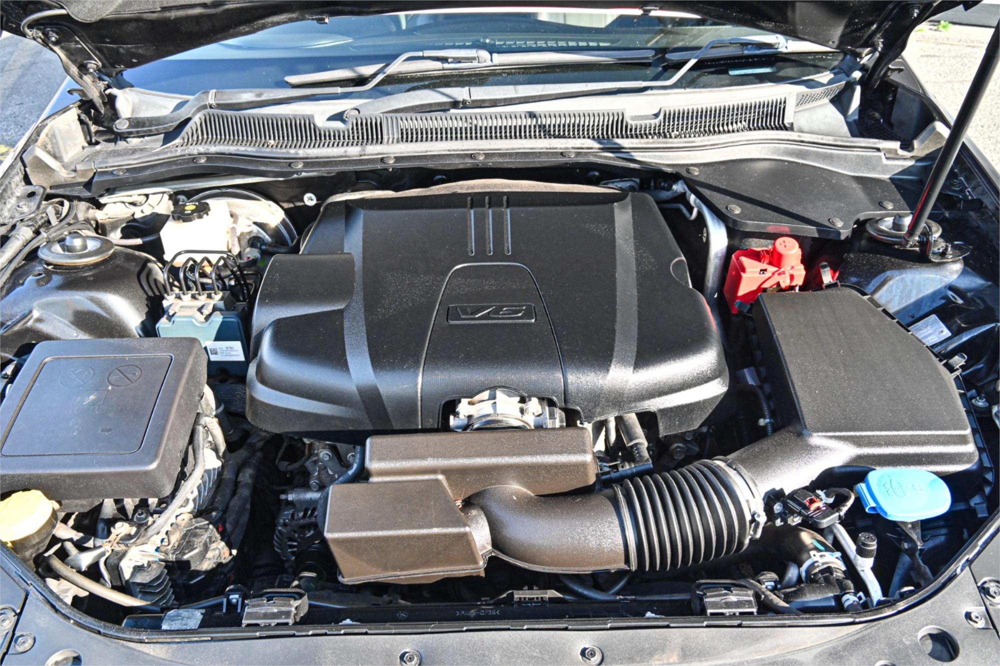 2015 HOLDEN COMMODORE VF II SV6 6 SP AUTOMATIC 4D SPORTWAGON