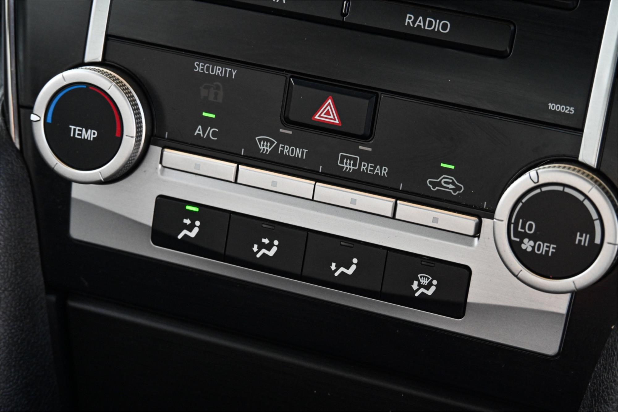 2014 TOYOTA CAMRY ASV50R ALTISE 6 SP AUTOMATIC 4D SEDAN