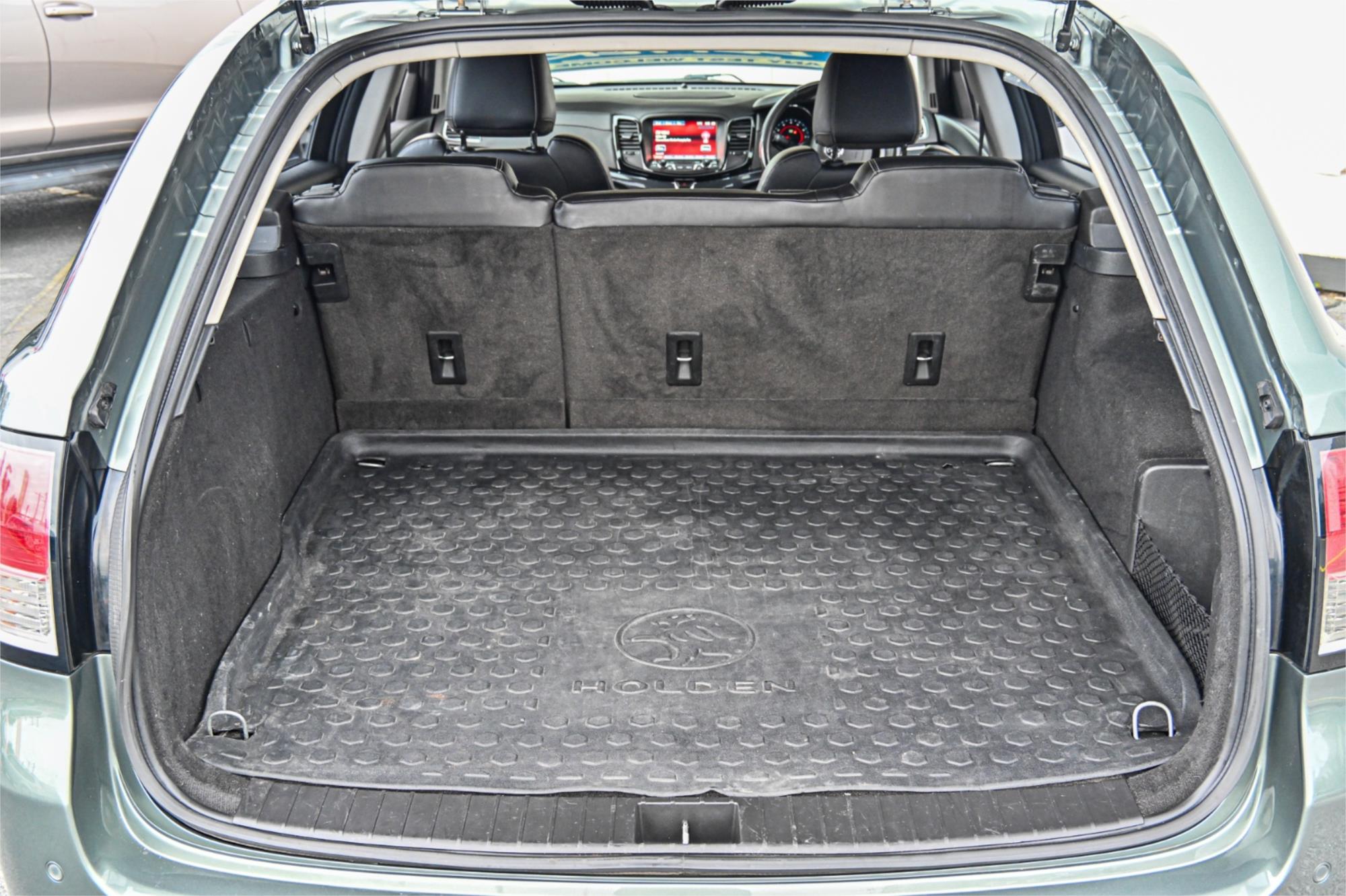 2013 HOLDEN COMMODORE VF SV6 6 SP AUTOMATIC 4D SEDAN