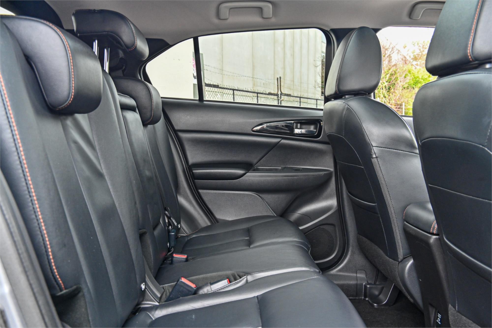2017 MITSUBISHI ECLIPSE CROSS YA EXCEED (2WD) CONTINUOUS VARIABLE 4D WAGON